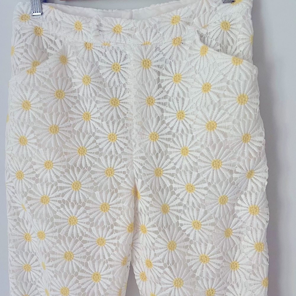 Sale ❤️NWOT Anthropologie Anna Sui Daisy Daisy Lace Pants - Picture 4 of 6